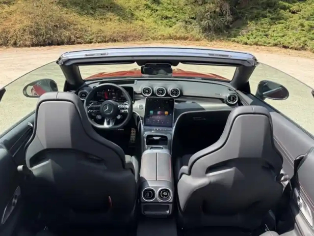 Mercedes Cle mercedes-amg  53 4matic+ ca — photo 35