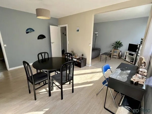Appartement 4 pièces 84 m²