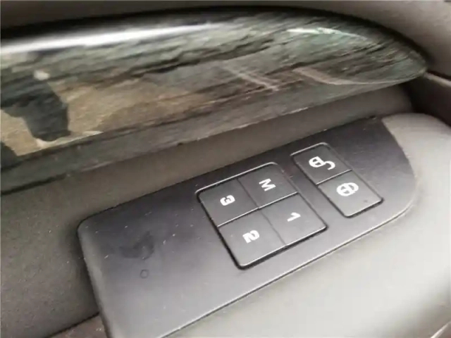 Land Rover Discovery mark i sd4 2.0 240 ch — photo 25