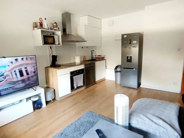 Appartement T3 de 50 m² avec cave et parking privatif - Montpellier Croix d'Argent - 167 000