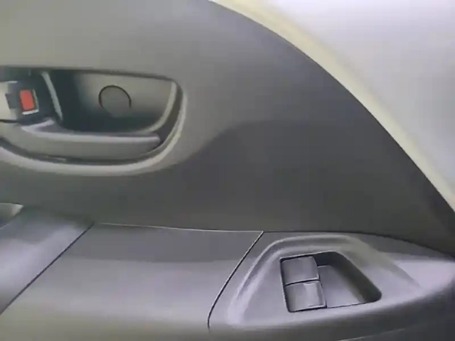 Peugeot 108 vti 72ch s&amp;s bvm5 — photo 27