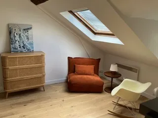 Loue appartement de 29 m² à Versailles, rue de la Paroisse