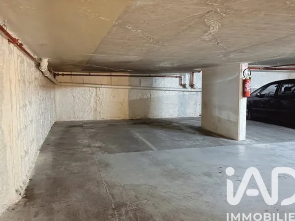 Parking 25 m²