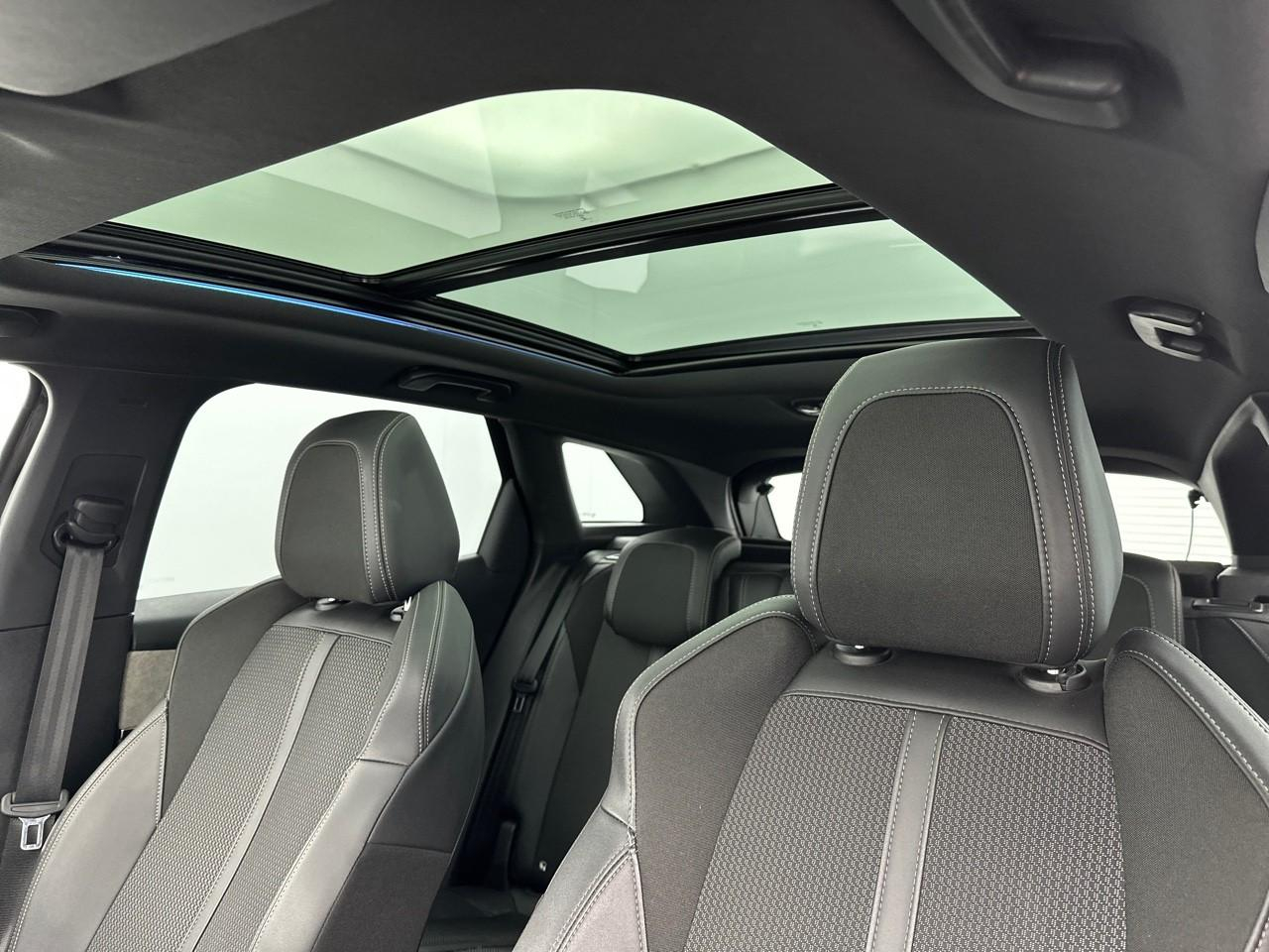 Peugeot 3008 hybrid 225 e-eat8 gt — photo 34