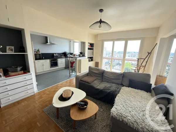 Appartement 4 pièces 81 m²