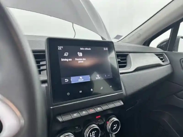 Renault Captur blue dci 115 edc — photo 43