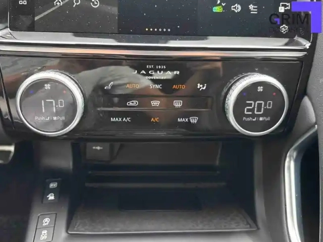 Jaguar E-Pace p270e ch phev awd bva — photo 76