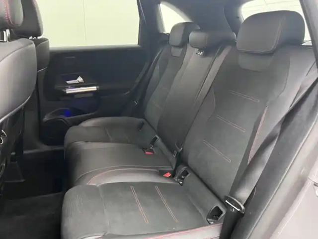 Mercedes Classe B 180 amg line edition — photo 13