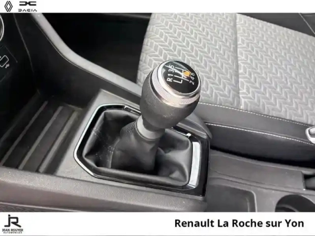 Renault Clio 1.0 tce 100ch evolution gpl — photo 6