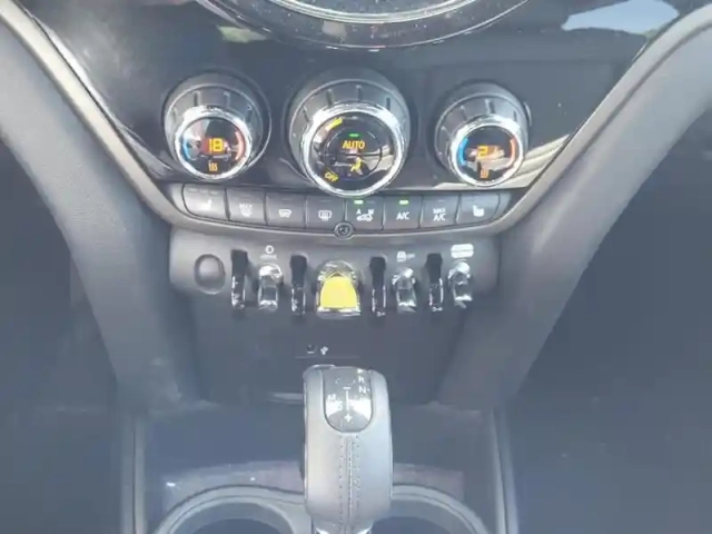 Mini Countryman cooper se 125ch + 95ch edition premium plus all4 bva6 — photo 15