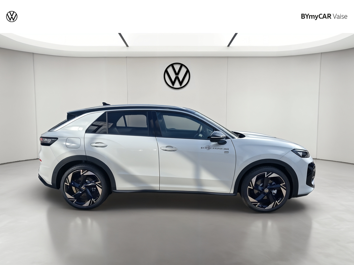 Volkswagen T-Roc 1.5 eTSI EVO2 Hybrid 150 ch DSG7 — photo 6