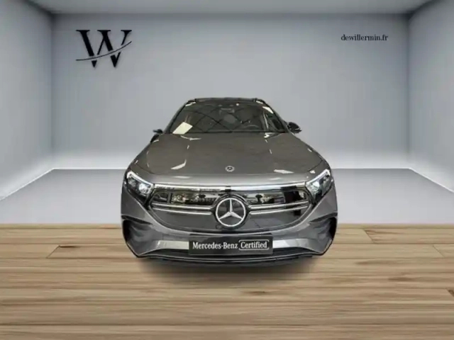 Mercedes Eqa 250+ amg line — photo 8