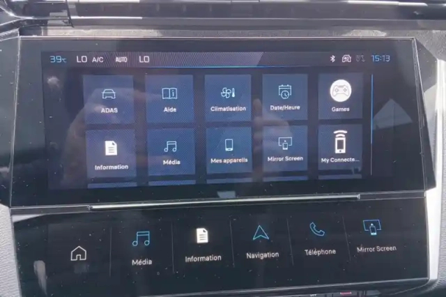 Peugeot 308 hybrid 145 e-dcs6 — photo 24