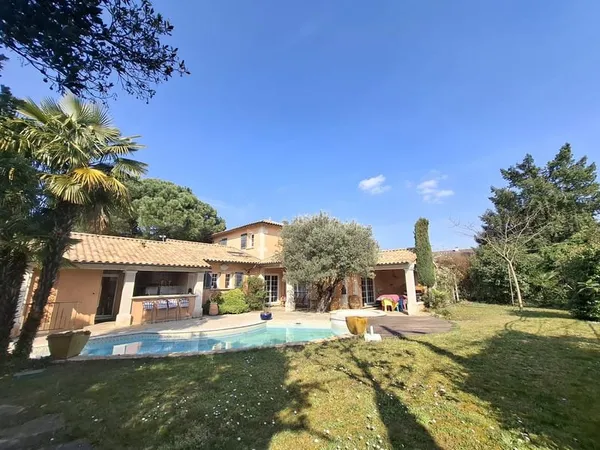 Maison atypique Un petit air de Provence et de vacances, d