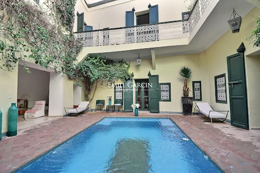 Propriété 9 pièces 260 m²
