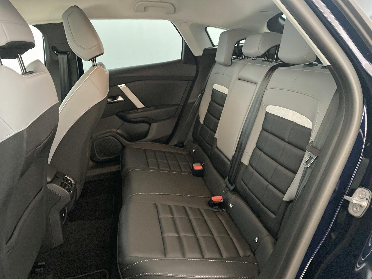 Citroën C4 hybride 145 ch e-dcs6 max — photo 10