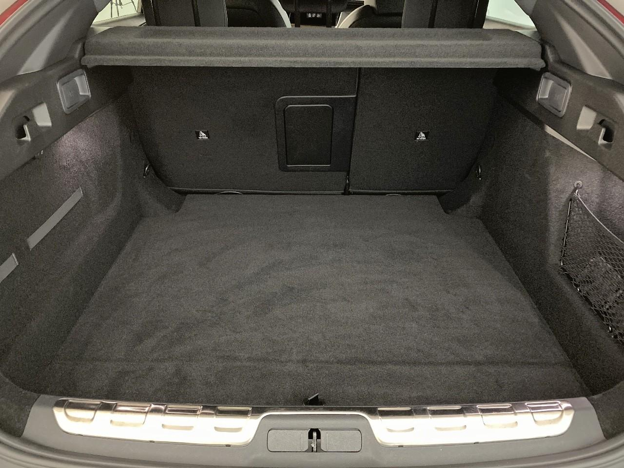 Peugeot 408 hybrid 145 e-dcs6 gt — photo 6