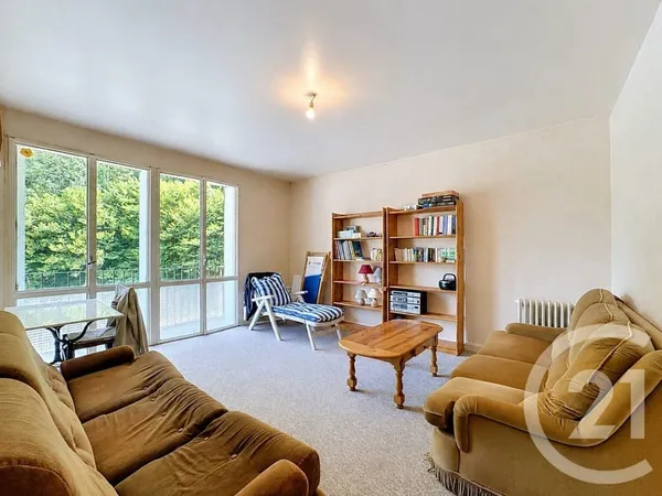 Appartement 4 pièces 80 m²
