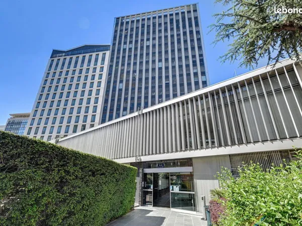 Bureaux 102 m² Puteaux