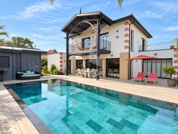 Maison 6 pièces 191 m²