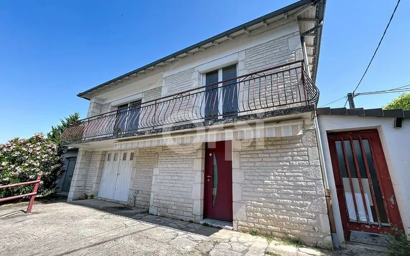 Photo 1