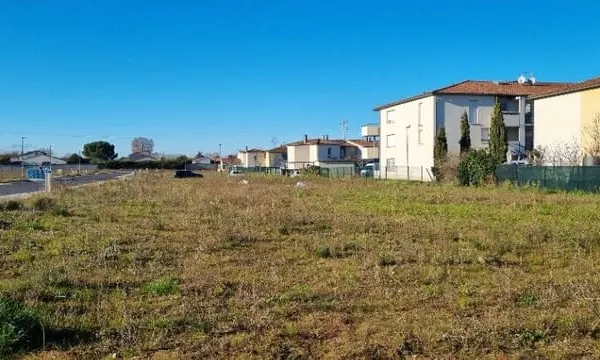 Terrain 478 m²