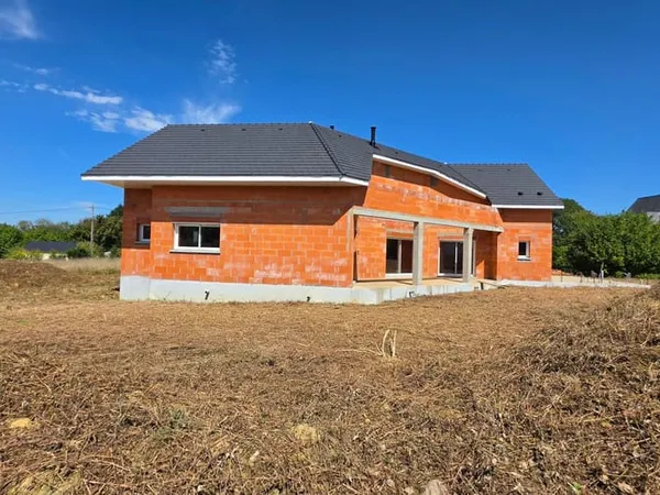 Maison 6 pièces 250 m²