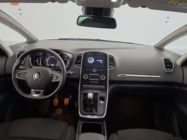 Renault Scenic grand  tce 140 — photo 59