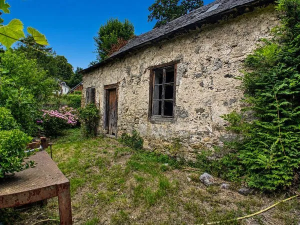 Grange 1 pièce 34 m²