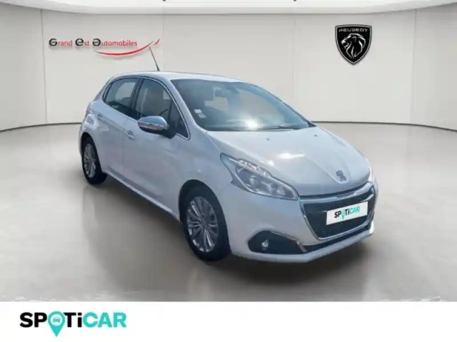 Peugeot 208 1.2 puretech 110ch allure s&amp;s 5p — photo 3