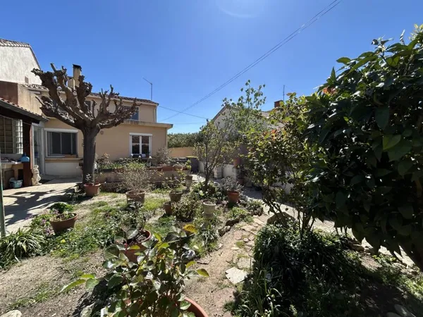 Maison 9 Pieces avec Appartement Independant - Terrain 410 m2