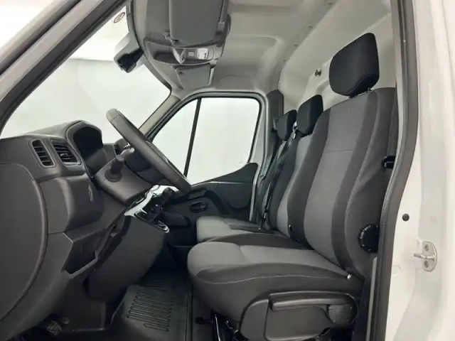 Renault Master fgn trac f3500 l2h2 blue dci 135 — photo 32