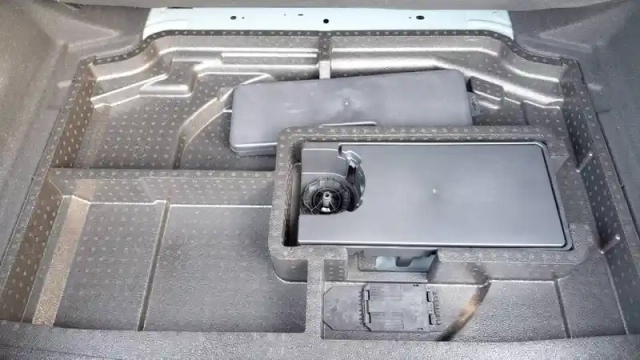 Peugeot 308 bluehdi 130ch s&amp;s eat8 — photo 6