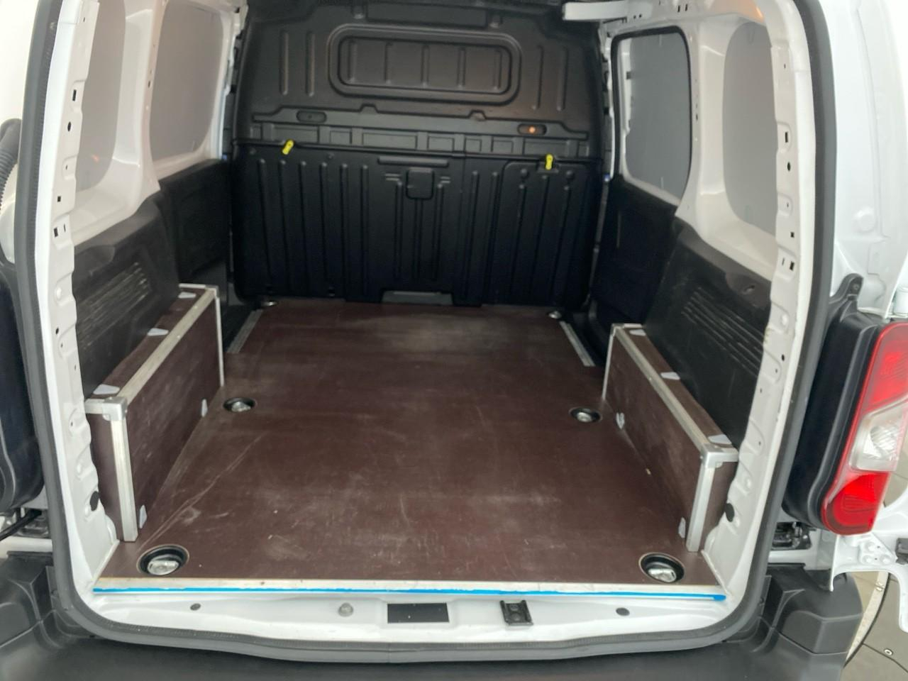 Citroën Berlingo van taille m 650kg bluehdi 100 s&s bvm6 — photo 6