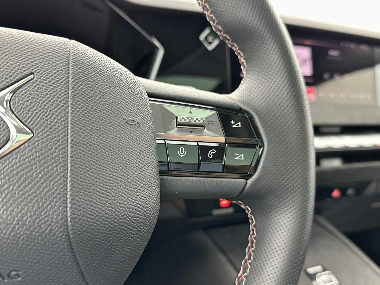 Ds Ds 4 puretech 130 eat8 performance line+ — photo 19