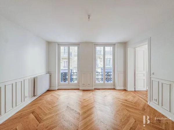 Appartement 6 pièces 140 m²