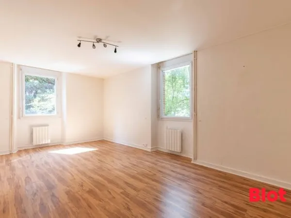 À VENDRE - Bel appartement type 4 - VUE VILAINE - NOYAL-SUR-VILAINE