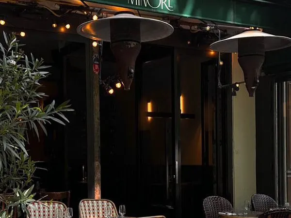 Restaurant Paris 9 avec terrasse