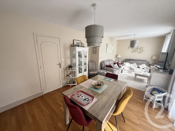 Maison 4 pièces 109 m²