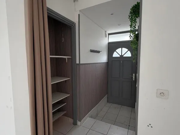 Studio 1 pièce 25 m²
