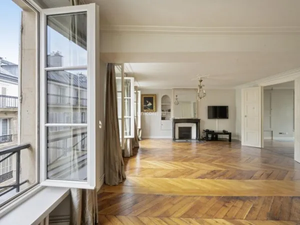 Appartement 6 pièces 95 m²