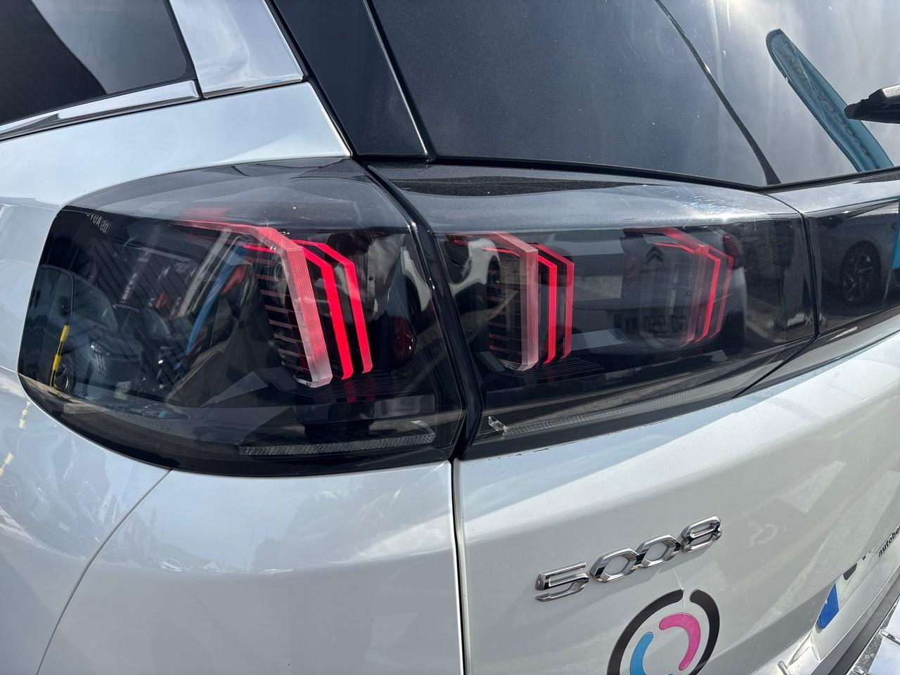 Peugeot 5008 1.2 puretech 130ch s&s gt — photo 34