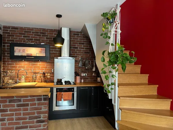Duplex coup de coeur - 56m2 - 2 chambres - balcon - box + place de parking