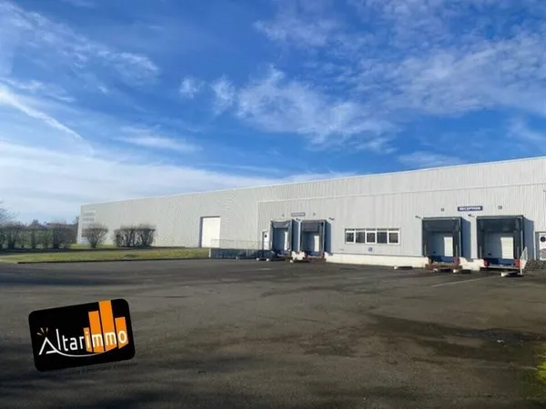 Local d'activité 12748 m²