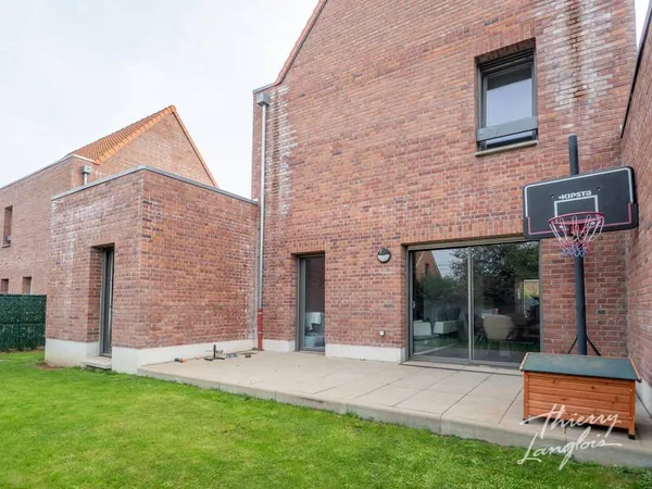 Maison 7 pièces 110 m²