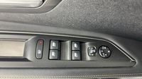 Peugeot 3008 1.5 BlueHDi 130ch E6.c GT Line S&S — photo 9