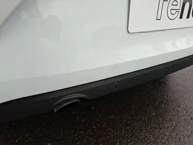 Renault Clio blue dci 100 ch gsr2 — photo 12
