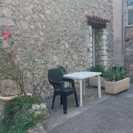 Maison de village individuelle