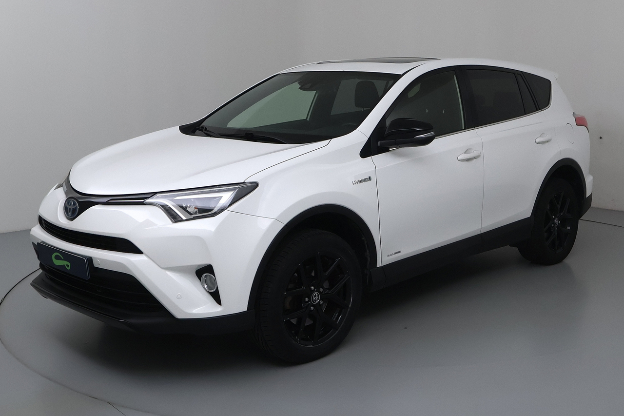 Toyota RAV 4 — photo 1