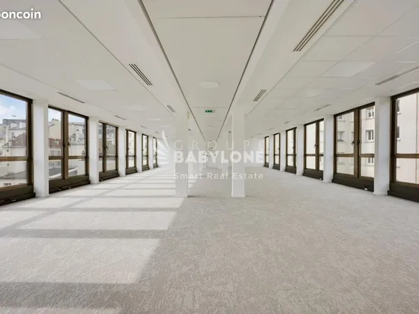 Bureau 274 m²